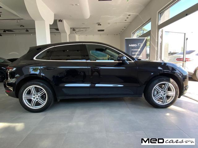 PORSCHE Macan 2.0