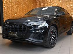 AUDI Q8 50TDIQ.TIP.3XS-LINE BLACKED.22"SED.RS RADAR MATRIX