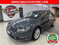 VOLKSWAGEN PASSAT 2.0 TDI Highline BlueM. Tech.