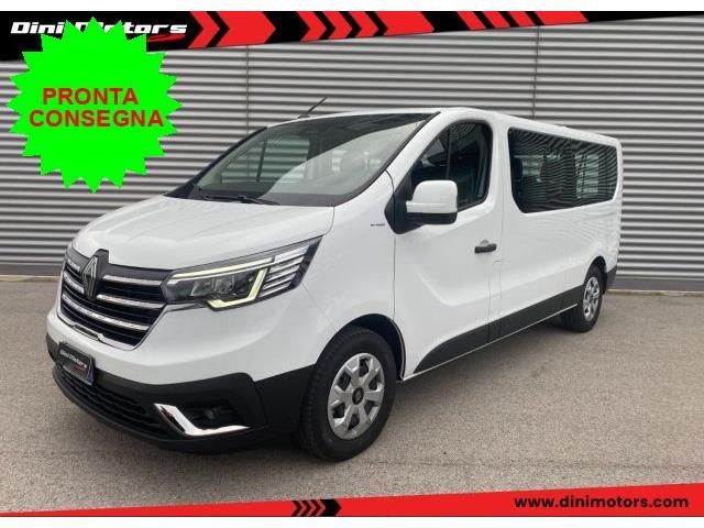 RENAULT TRAFIC dCi 150CV PL L2 9 POSTI PRONTA CONSEGNA