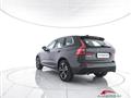 VOLVO XC60 B4 (d) AWD Geartronic Momentum Pro