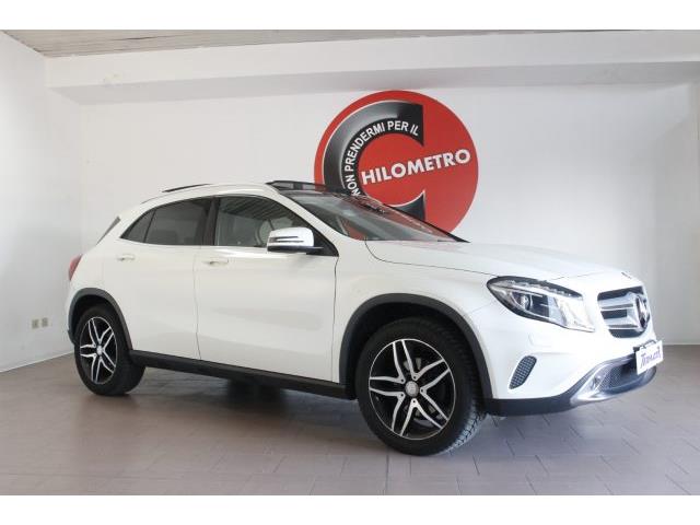 MERCEDES CLASSE GLA d Automatic Executive tetto panorama