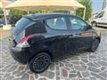 LANCIA YPSILON 1.0 FireFly 5 porte S&S Hybrid Oro x NEOPATENTATI