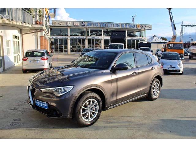 ALFA ROMEO Stelvio 2.2 t Executive Q4 190cv auto my19