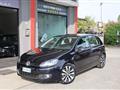 VOLKSWAGEN GOLF VI 1.6 TDI 5Porte Highline 17" Cruise SensoriPark