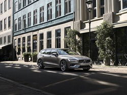 VOLVO V60 D4 Geartronic Business Plus