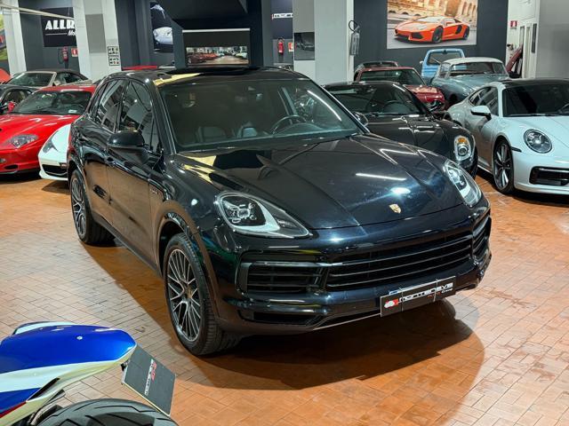 PORSCHE CAYENNE 3.0 V6 E-Hybrid TETTO-LED-SCARICO SPORT