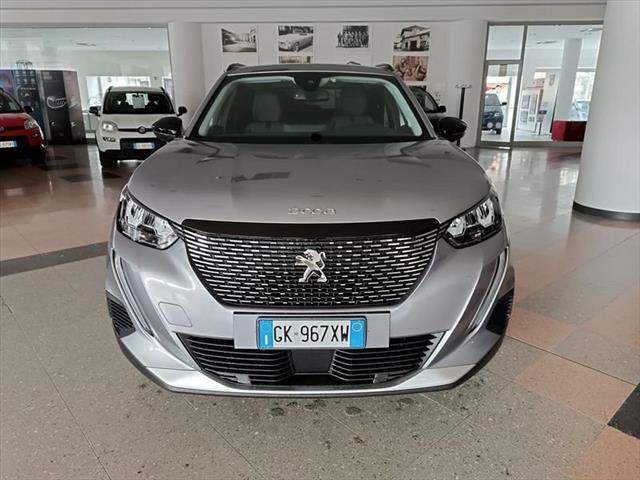 PEUGEOT 2008 PureTech 100 S&S Allure