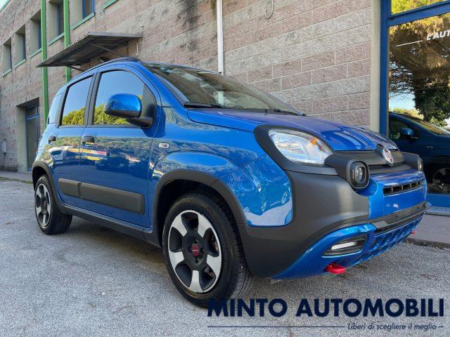 FIAT PANDA CROSS 1.0 70CV HYBRID NAVIGATORE SENSORI PARCHEGGIO