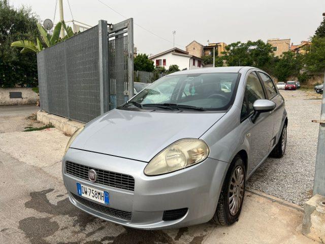 FIAT GRANDE PUNTO 1.3 MJT 75 CV 5 porte Active