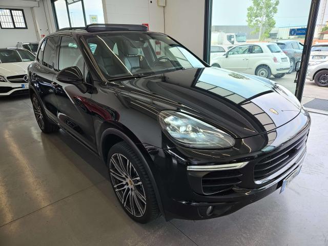 PORSCHE Cayenne 3.0 tiptronic