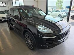 PORSCHE Cayenne 3.0 tiptronic