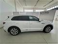 VOLKSWAGEN TOUAREG 3.0 V6 TURBO DIESEL SCR Elegance