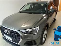 AUDI Q3 35 TDI Business Advanced