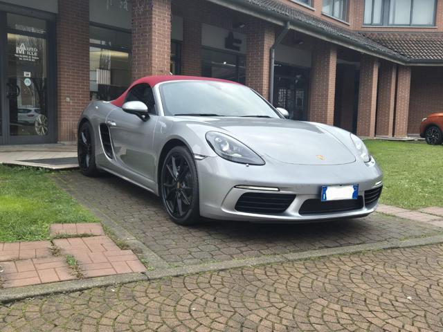 PORSCHE 718 2.0