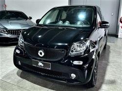 SMART Forfour 1.0 70CV Black Youngster