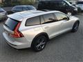 VOLVO V60 CROSS COUNTRY D4 AWD Geartronic Business Plus