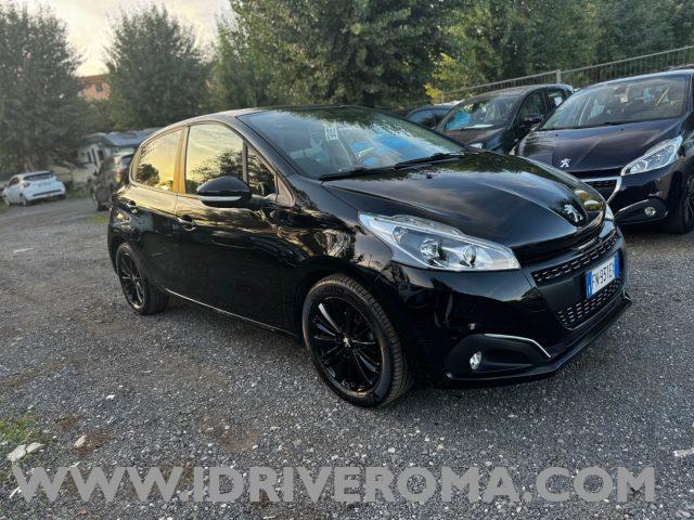 PEUGEOT 208 (2012) PureTech 82 qBlack-Edition 5 porte ?neopatentati ?