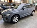 VOLVO XC60 B4 (d) AWD automatico Momentum