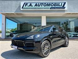 PORSCHE CAYENNE Coupé 3.0 V6 E-Hybrid Platinum Edition