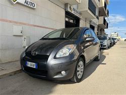 TOYOTA Yaris 1.4 D-4D DPF 5p.