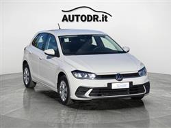 VOLKSWAGEN POLO NEW 1.0 TGI 90cv Life NEOPATENTATI solo 2600 km!!