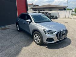 AUDI Q3 35 TDI S tronic Business Advanced