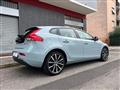 VOLVO V40 Momentum 2.0 D2