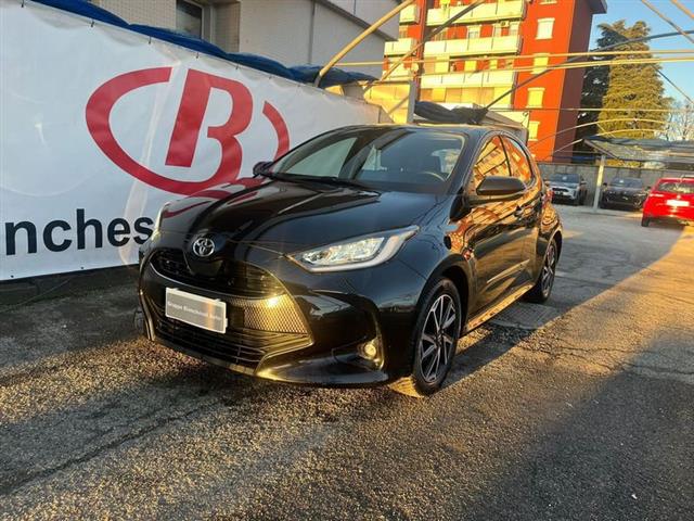 TOYOTA YARIS 1.0 5 porte Trend