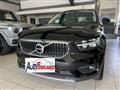 VOLVO XC40 T3 Momentum Pro