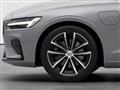 VOLVO V60 T6 AWD Plug-In Hybrid automatico Plus Dark - MY25