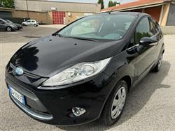 FORD FIESTA + 1.4 TDCi 68CV neopatentati come foto