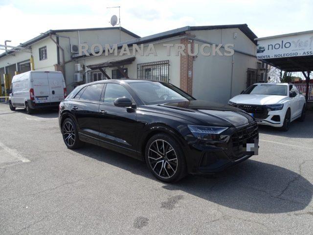 AUDI Q8 55 TFSI quattro tiptronic Sport - CONTO VENDITA