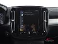 VOLVO XC40 T2 Geartronic Momentum Pro