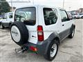 SUZUKI JIMNY 1.3 4WD Evolution