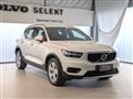 VOLVO XC40 D3 AWD Momentum