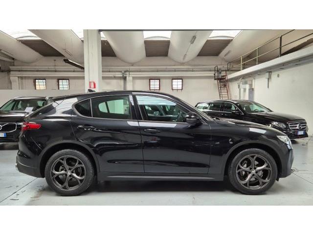 ALFA ROMEO STELVIO 2.2 TD 190CV AT8 Q4 CERCHI 20-CAR PLAY-CRUISE ADAT