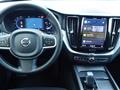 VOLVO XC60 B4 (d) Geartronic Momentum Pro