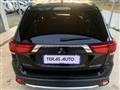 MITSUBISHI OUTLANDER 2.2 DI-D 4WD Instyle 7p. GANCIO TRAINO EURO 6