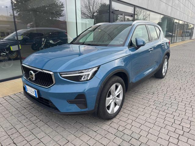 VOLVO XC40 T2 Momentum Core