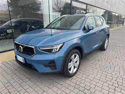 VOLVO XC40 T2 Momentum Core