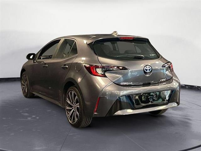 TOYOTA COROLLA Active 2.0 Hybrid Tech