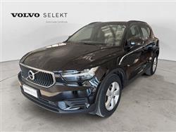 VOLVO XC40 T2 Geartronic Momentum Core