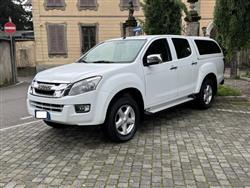 ISUZU D-MAX 2.5 Crew Cab Solar 4WD