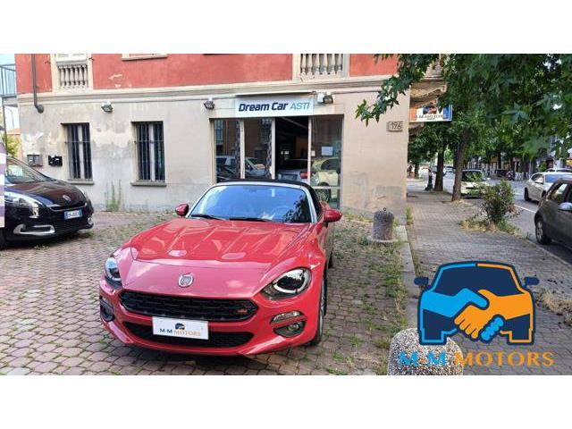 FIAT 124 SPIDER 1.4 MultiAir serie limitata"team emea nr.9"