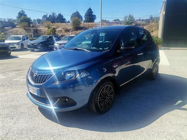 LANCIA YPSILON 1.0 FireFly 5 porte S&S Hybrid Ecochic Gold