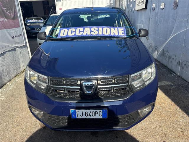 DACIA Sandero 1.5 dCi 75 CV S&S Laur&eacute;ate