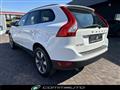 VOLVO XC60 D3 Momentum Kinetic