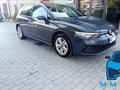 VOLKSWAGEN GOLF 1.5 TGI DSG Life