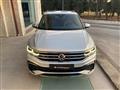 VOLKSWAGEN TIGUAN 2.0 TDI 150 CV SCR DSG R-Line LUCI AMBIENTE